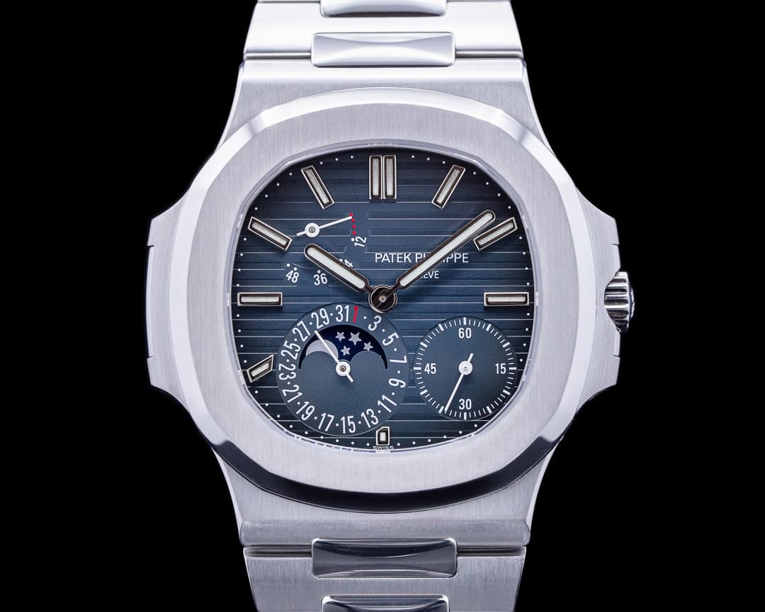 Patek Philippe Jumbo Nautilus 5712 Moonphase Power Reserve SS 