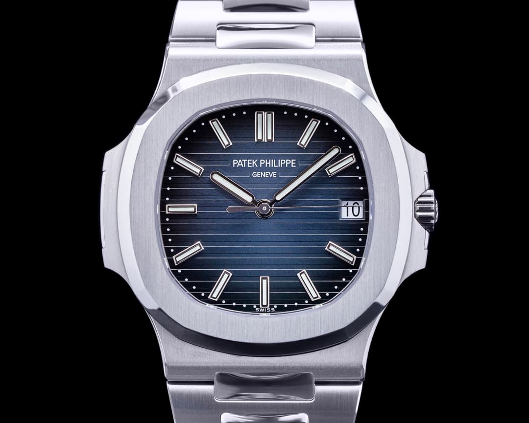 Patek Philippe Jumbo Nautilus 5711 Blue Dial SS UNWORN 2020