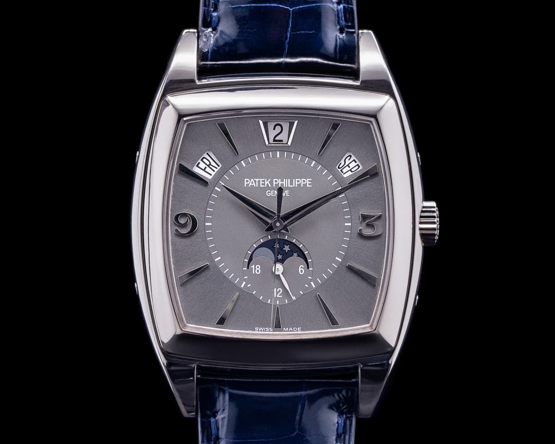 Patek Philippe Gondolo Calendario 5135G 18K White Gold Grey Dial 