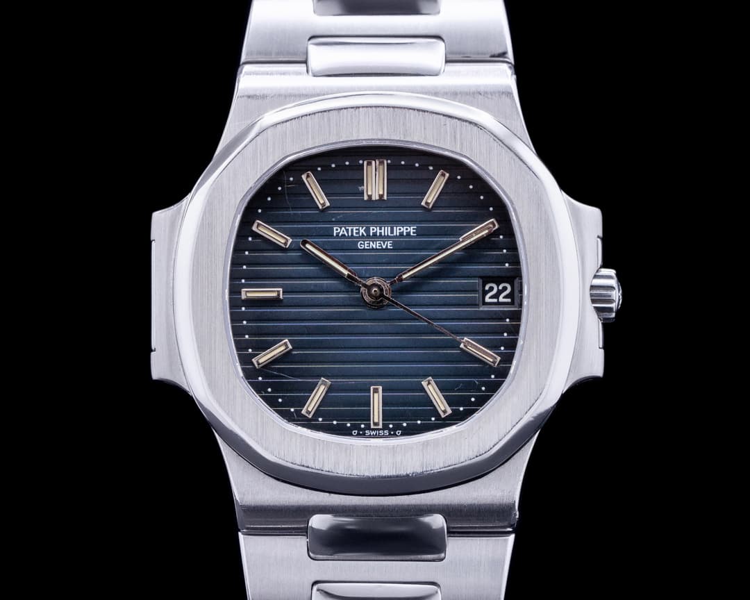 Patek Philippe Nautilus 3800 Automatic Blue Dial SS BOX + PAPERS