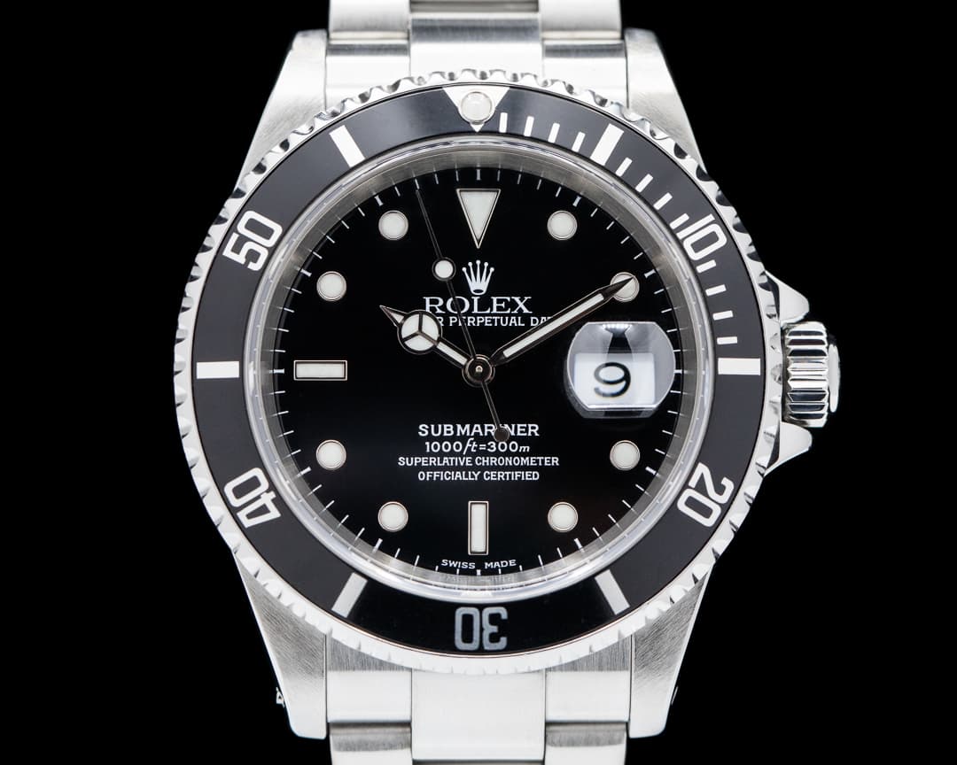 Rolex Submariner SS Black Dial Circa 2000 BOX & PAPERS