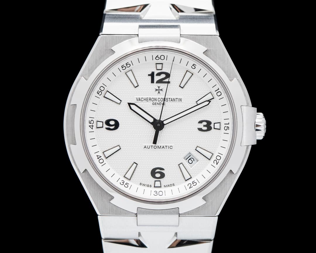Vacheron Constantin Overseas 47040 Large Automatic White Dial SS / SS