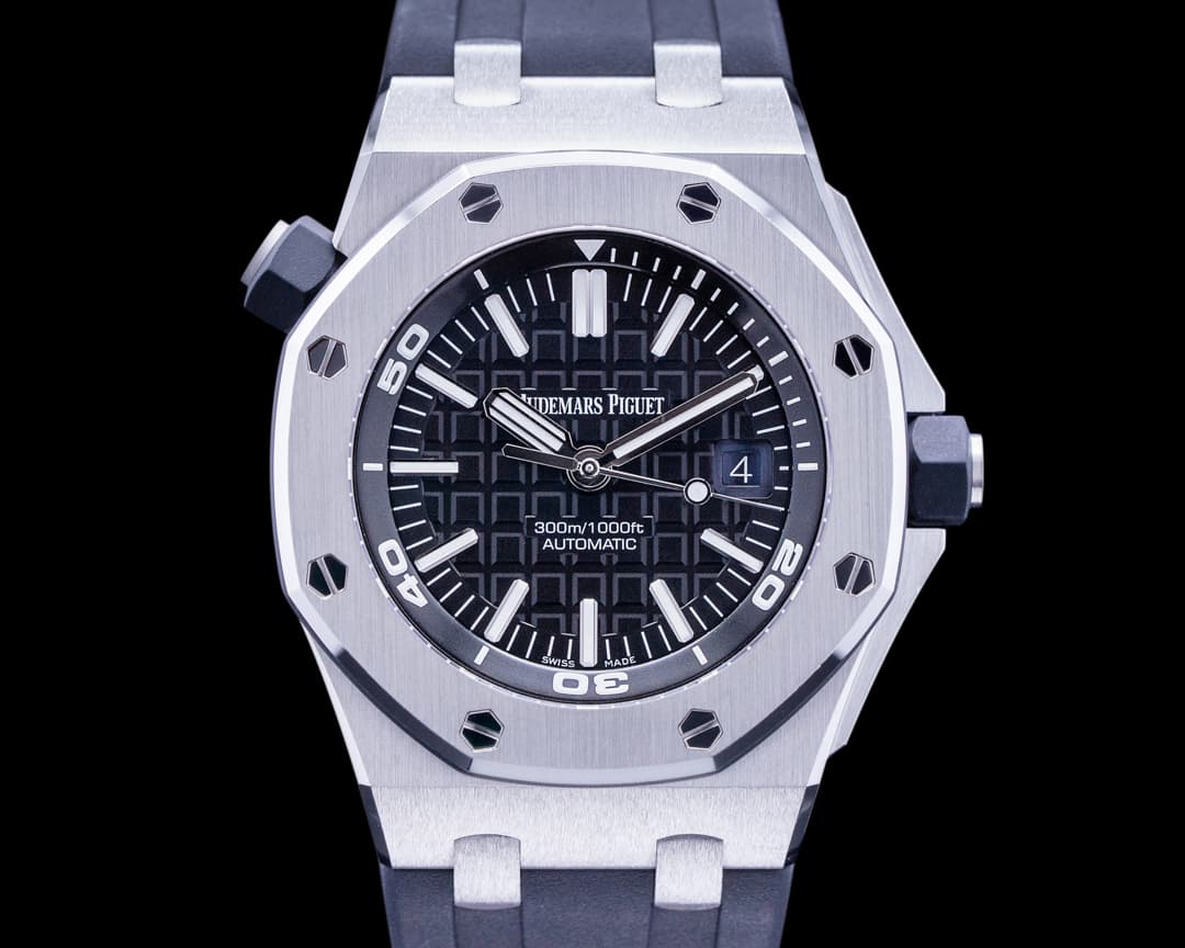 Audemars Piguet Royal Oak 15710ST Offshore Diver Black / Rubber 