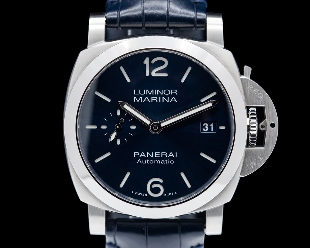 Panerai Panerai PAM 1270 Luminor Quaranta 40mm BLUE Dial