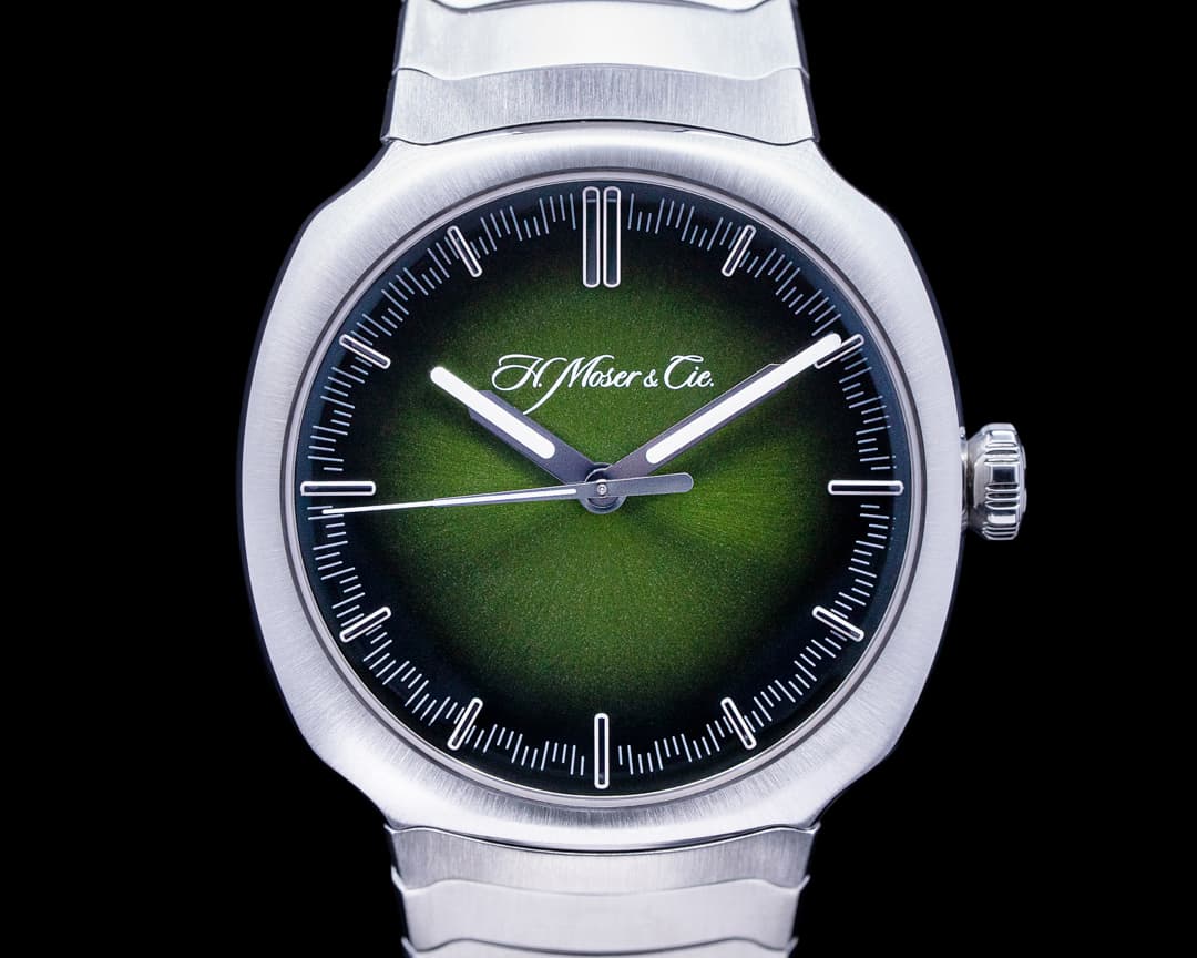 H. Moser and Cie. Moser Streamliner Centre Seconds Green Dial 