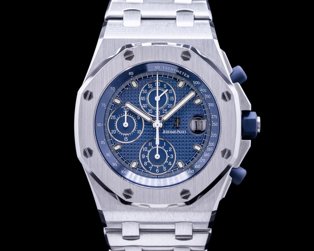Audemars Piguet Royal Oak 25721ST Offshore "The Beast" AP SERVICE