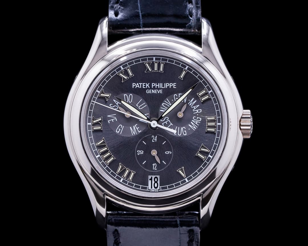 Patek Philippe Annual Calendar 5035G 18K White Gold Grey Dial RARE