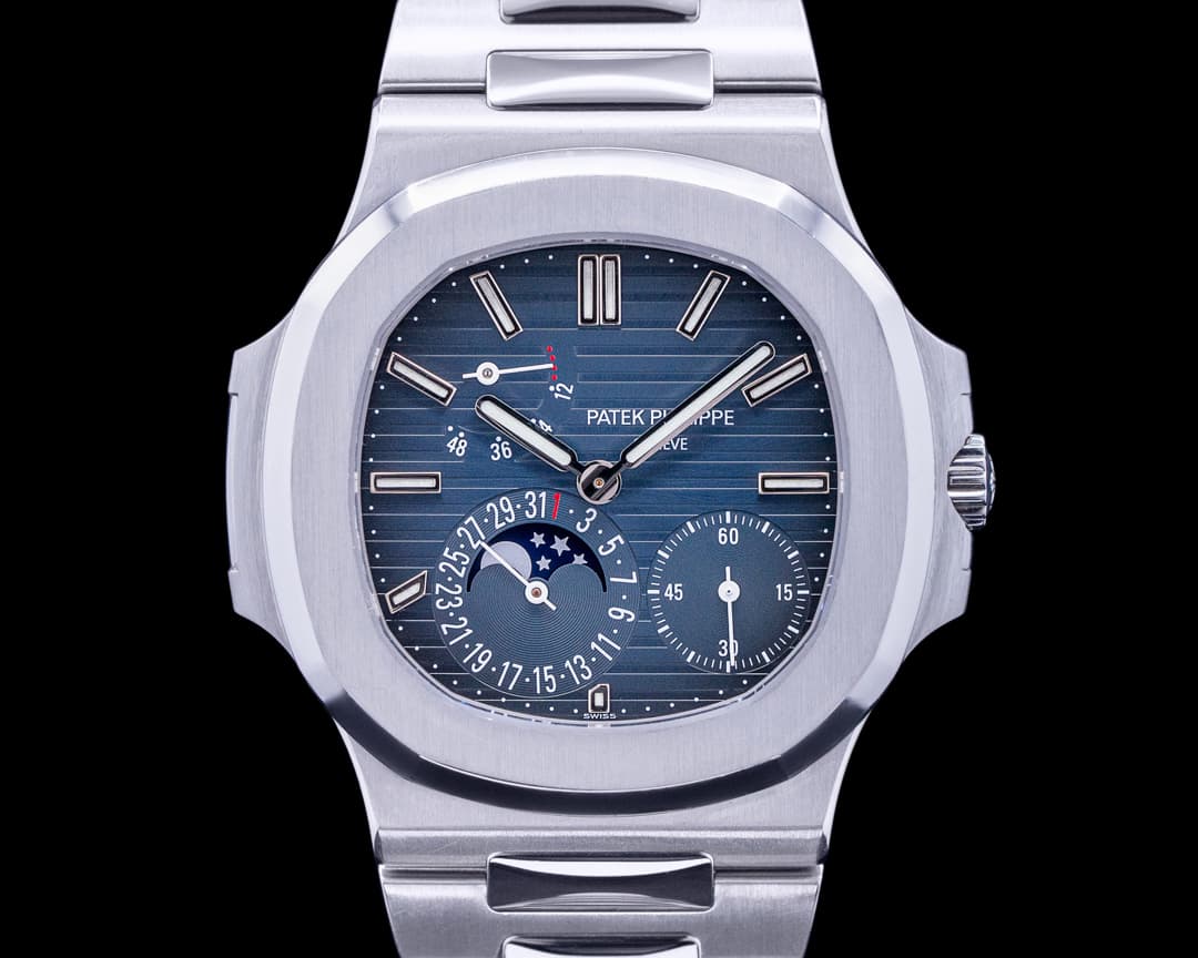 Patek Philippe Jumbo Nautilus 5712 Moonphase Power Reserve SS 