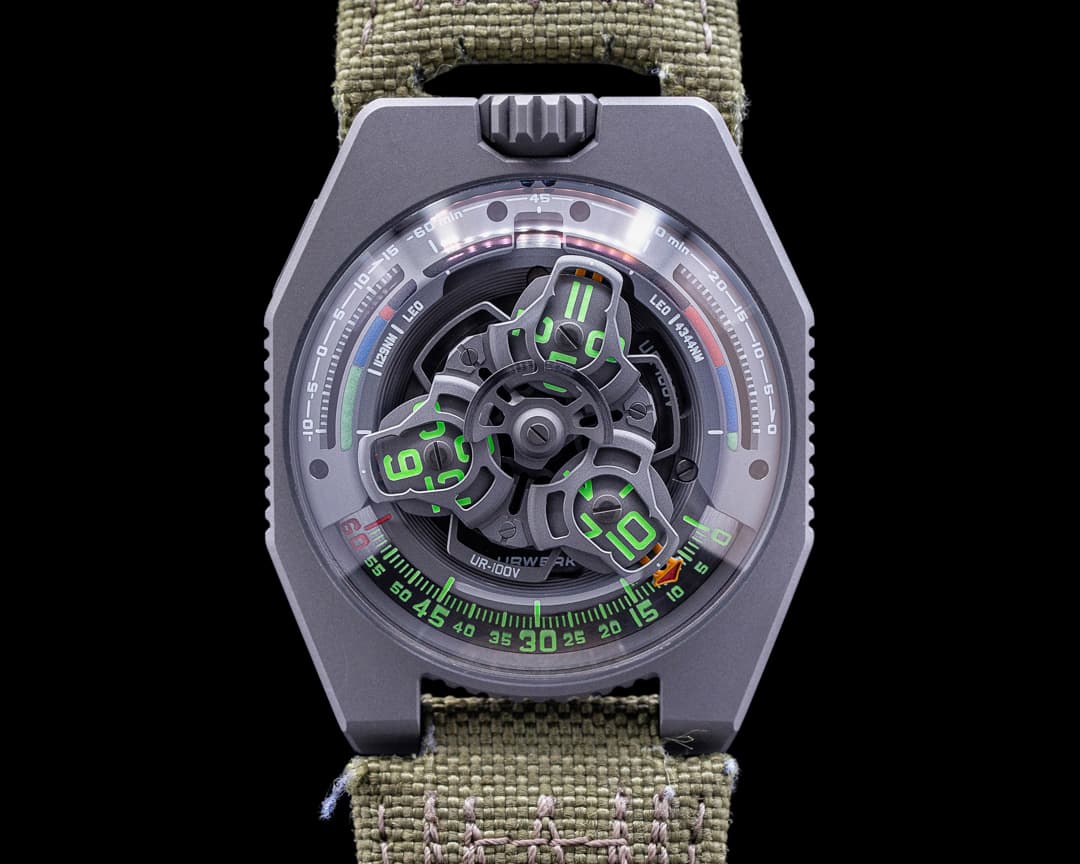 URWERK UR-100V P.02 LIMITED TO 20 PIECES for Collective 