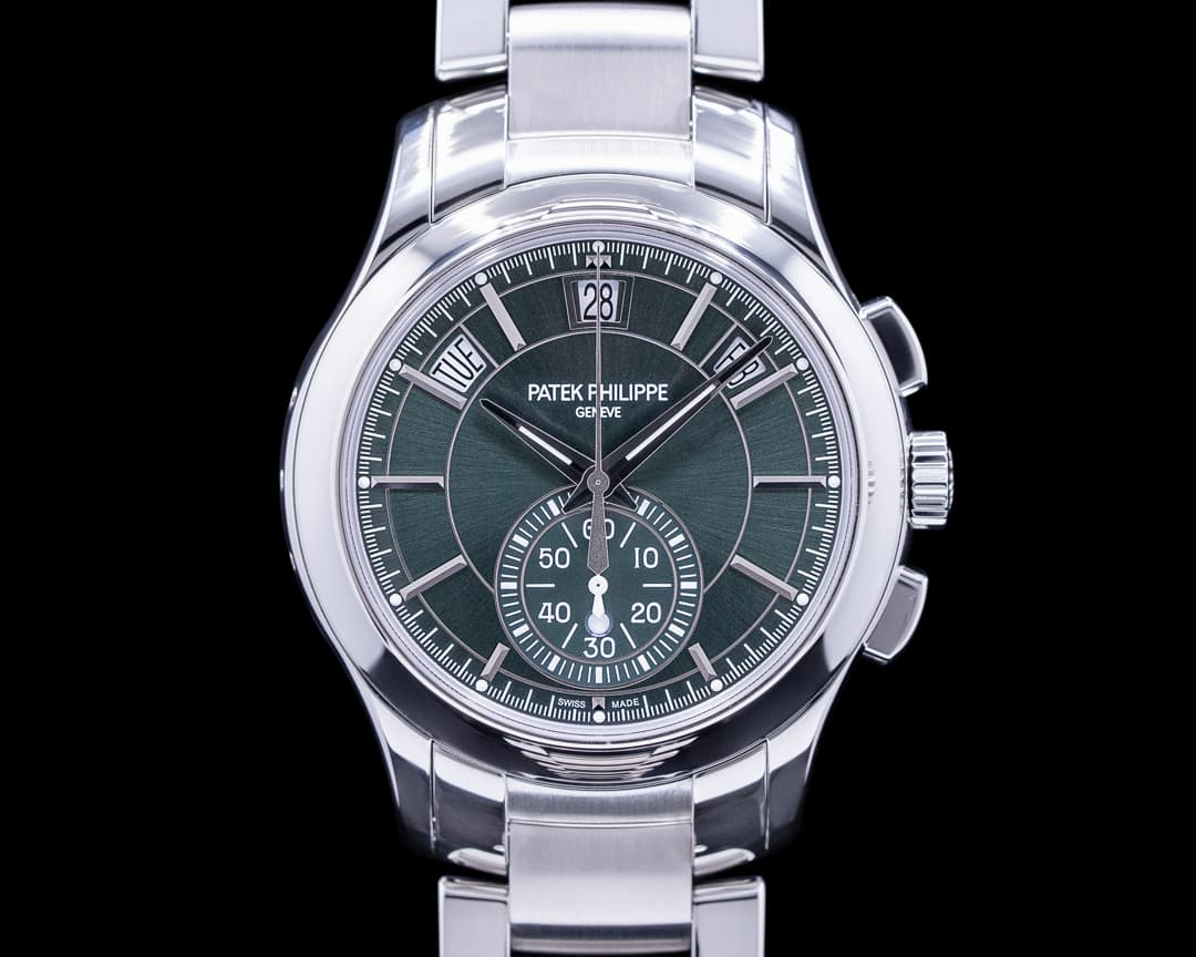 Patek Philippe 5905/1A Chronograph Annual Calendar Green Dial SS 2023 UNWORN