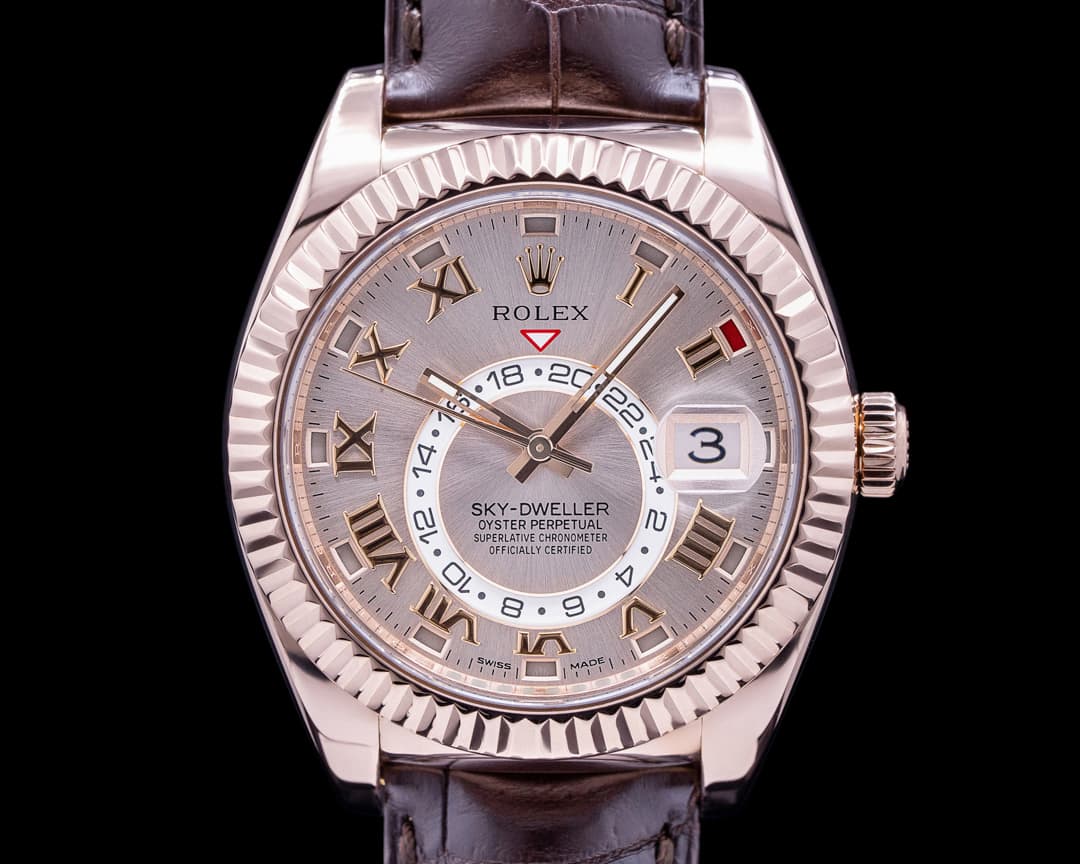 Rolex Sky Dweller 326135 Sundust Dial Rose Gold / Alligator 