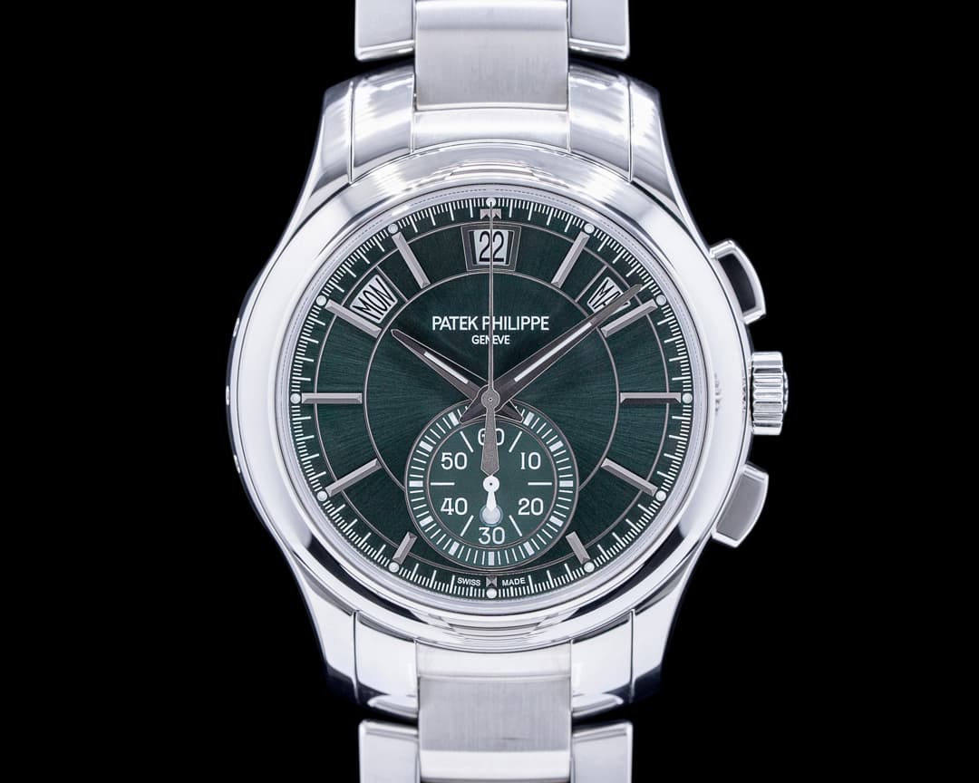 Patek Philippe 5905/1A Chronograph Annual Calendar Green Dial SS 