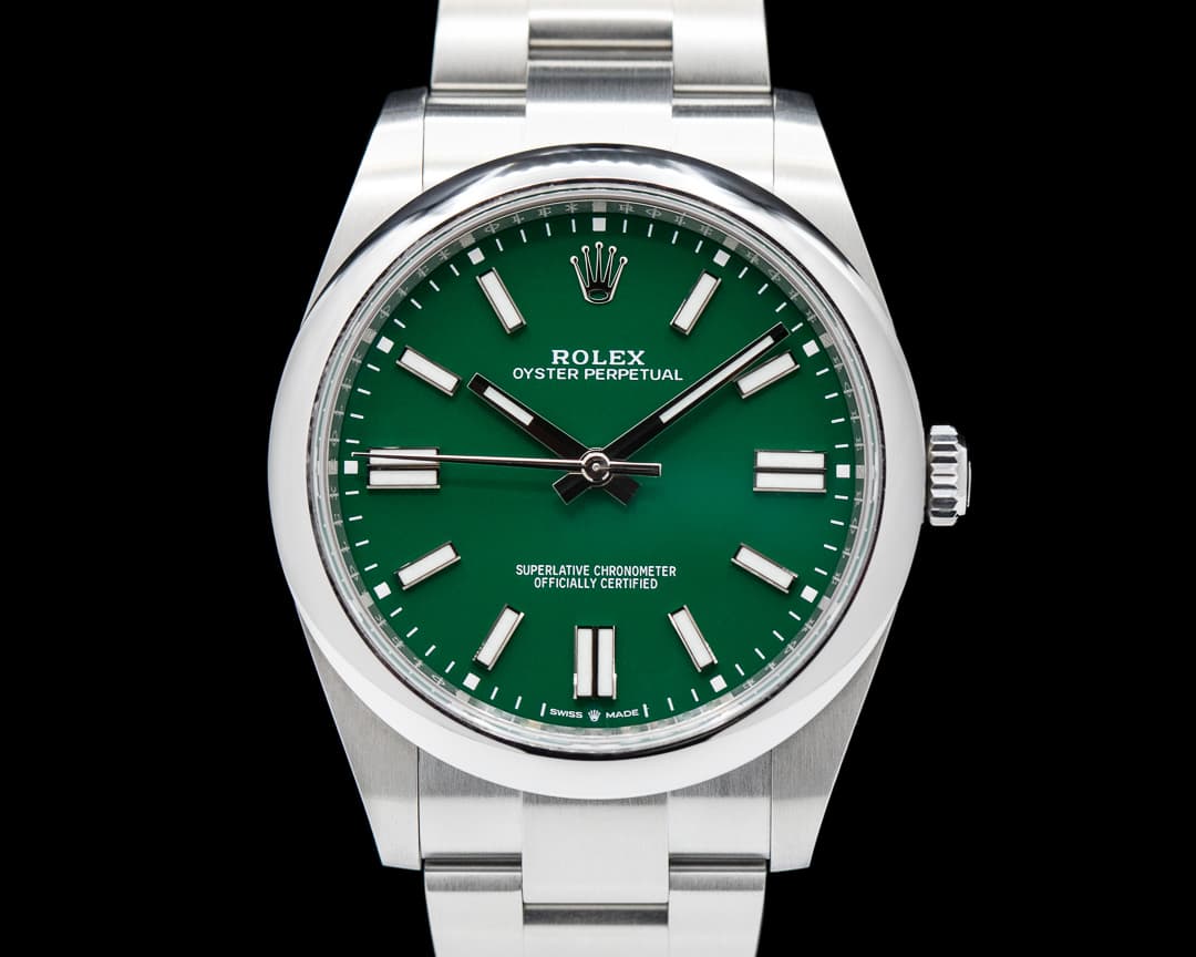 Rolex Oyster Perpetual 124300 41mm SS / Green Dial 