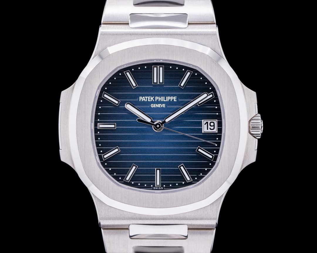 Patek Philippe Jumbo Nautilus 5811/1G Blue Dial WG UNWORN