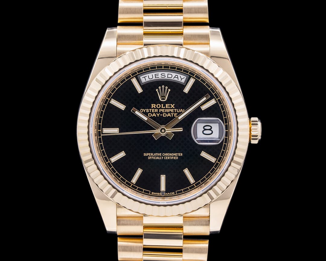 Rolex Day Date Presidential Black Motif Dial / Yellow Gold 40MM 