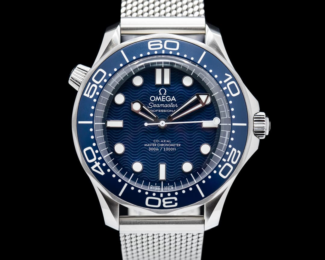 Omega Seamaster 300M James Bond 60th Anniversary Co-Axial Master Chronometer 4