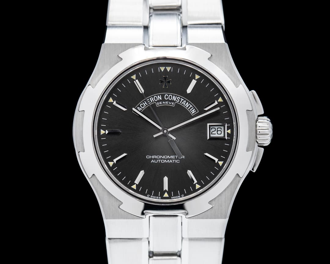 Vacheron Constantin Overseas 42042 Automatic Grey Dial SS 