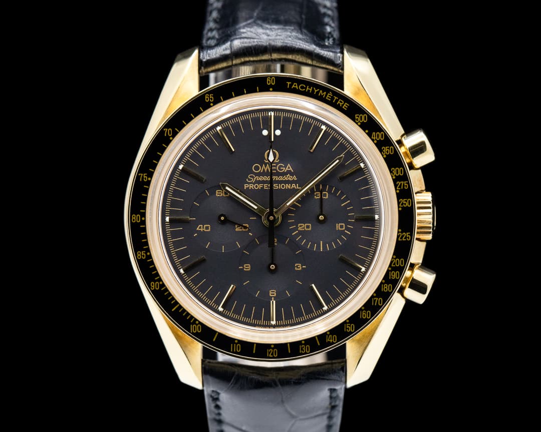 Omega Speedmaster Yellow Gold / Strap Black Dial RARE