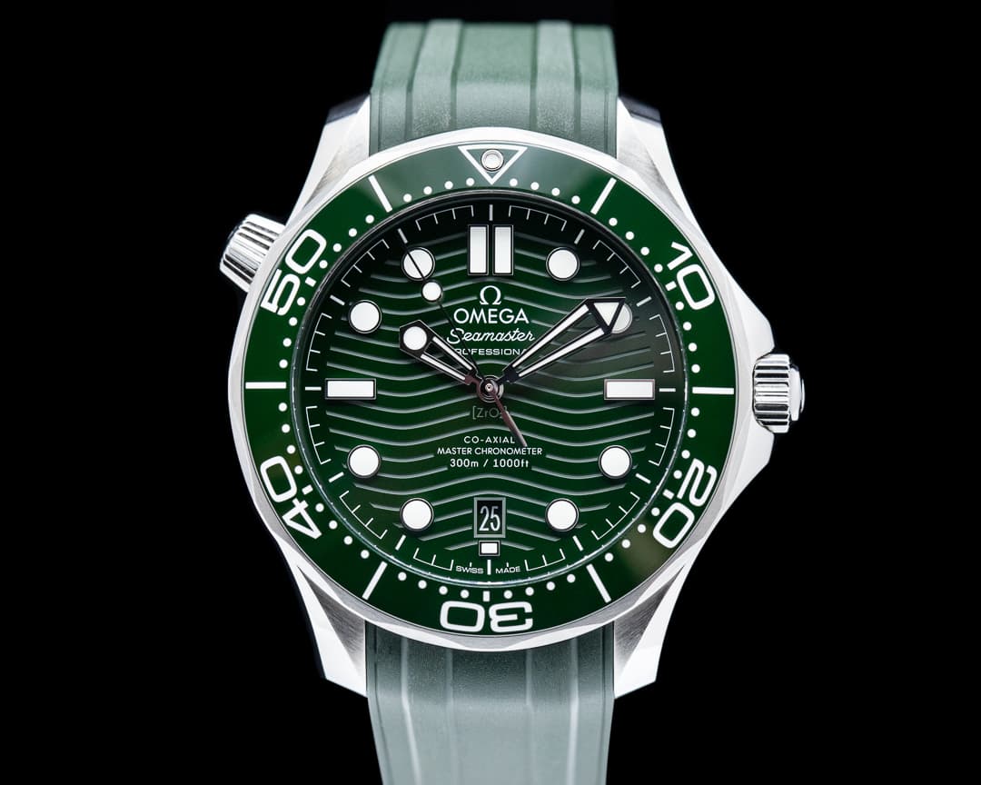 Omega Seamaster Green dial Diver 300M Co-Axial Master Chronometer Ceramic