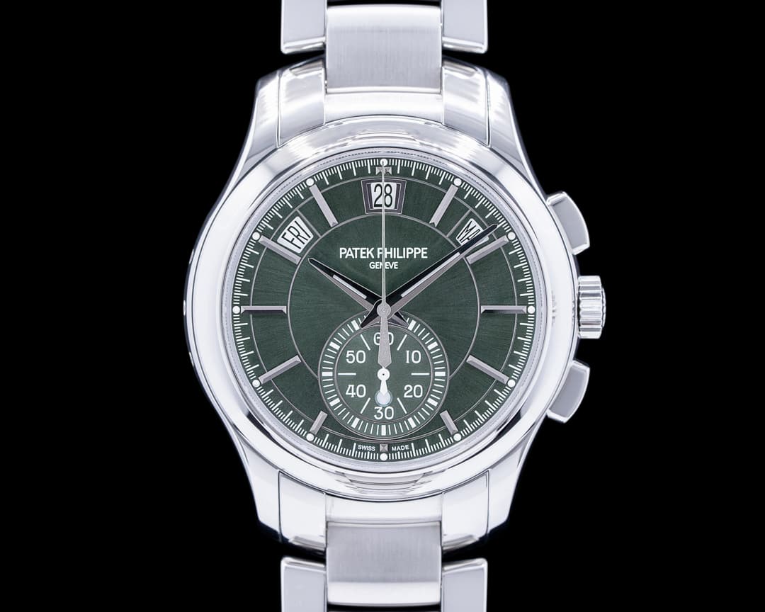 Patek Philippe 5905/1A Chronograph Annual Calendar Green Dial SS 