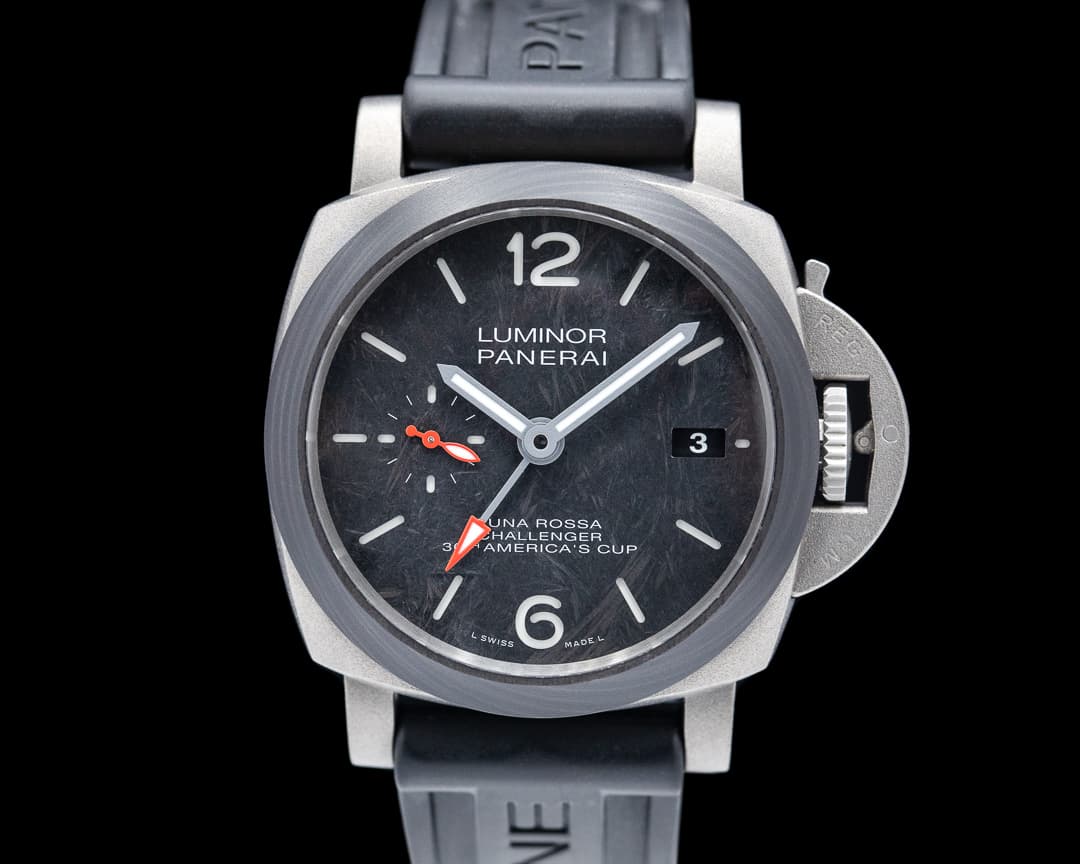 Panerai Luminor Luna Rossa GMT Limited Titanium/Carbotech