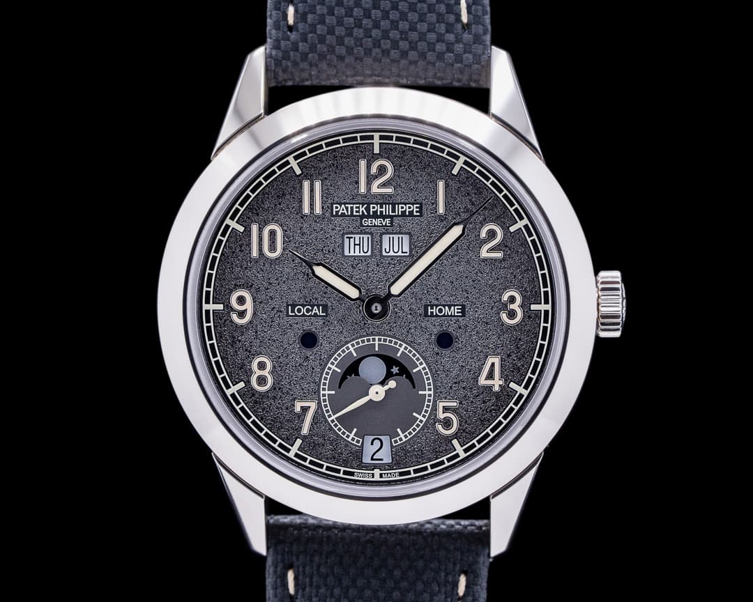 Patek Philippe Calatrava Annual Calendar Travel Time 5326G White Gold 2022