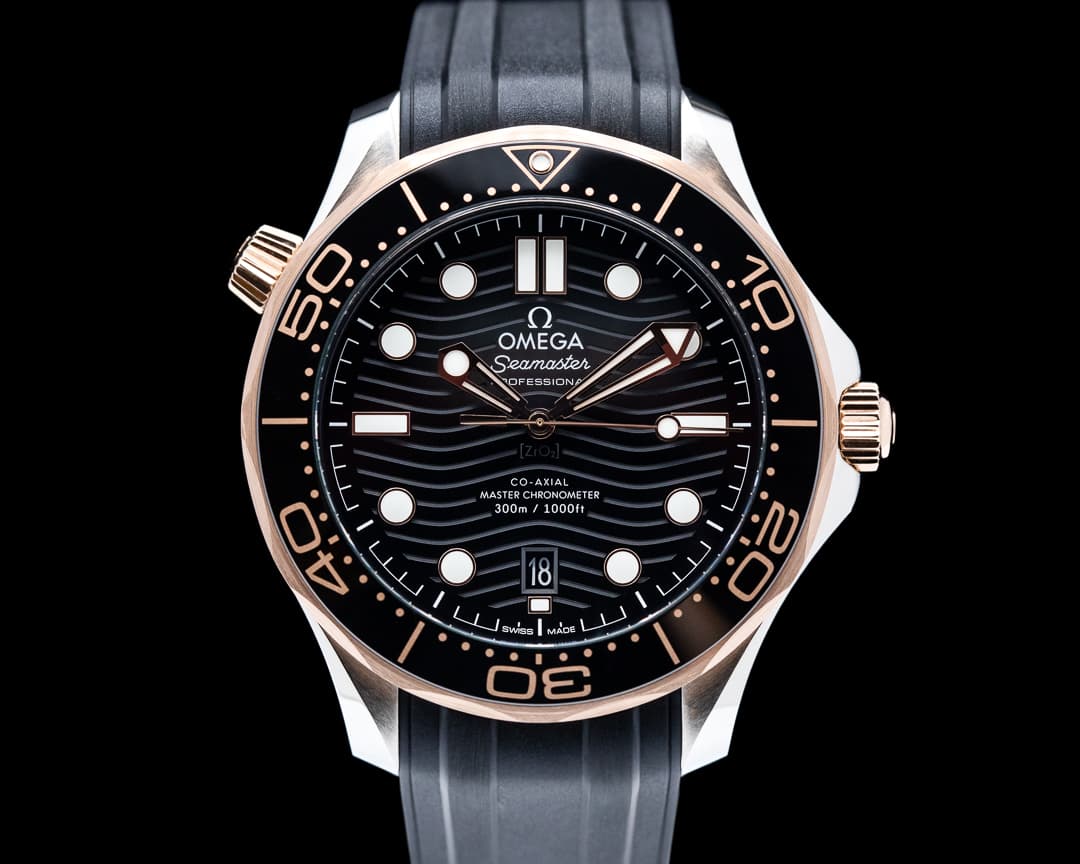 Omega Seamaster Diver 300M Black SS / 18k Rose Gold 2023 UNWORN