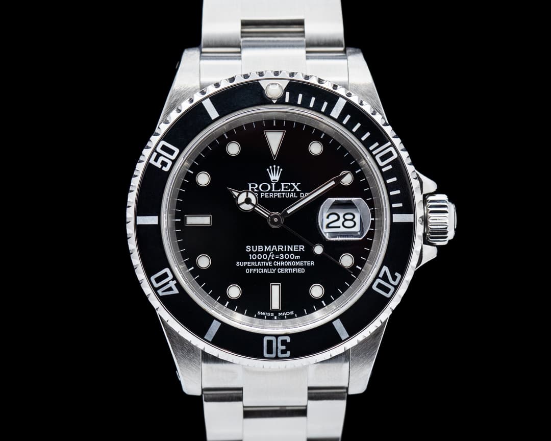 Rolex Submariner 16610 Date SS Sharp