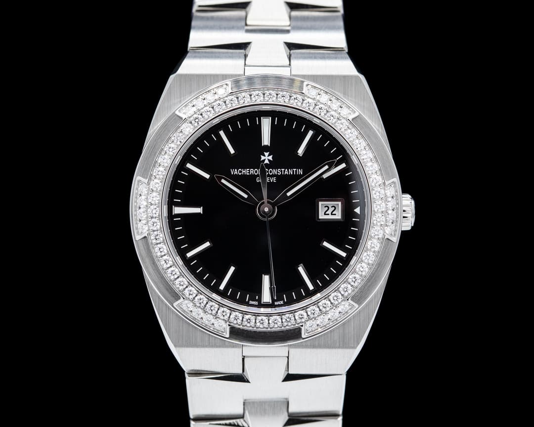 Vacheron Constantin Ladies Overseas with Diamond Bezel 2023