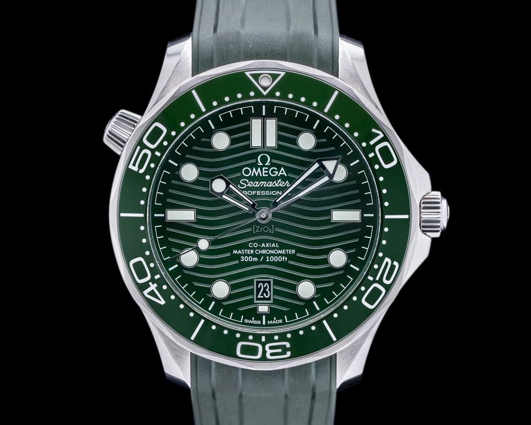 Omega Seamaster Diver 300M Co-Axial Master Chronometer Ceramic UNWORN