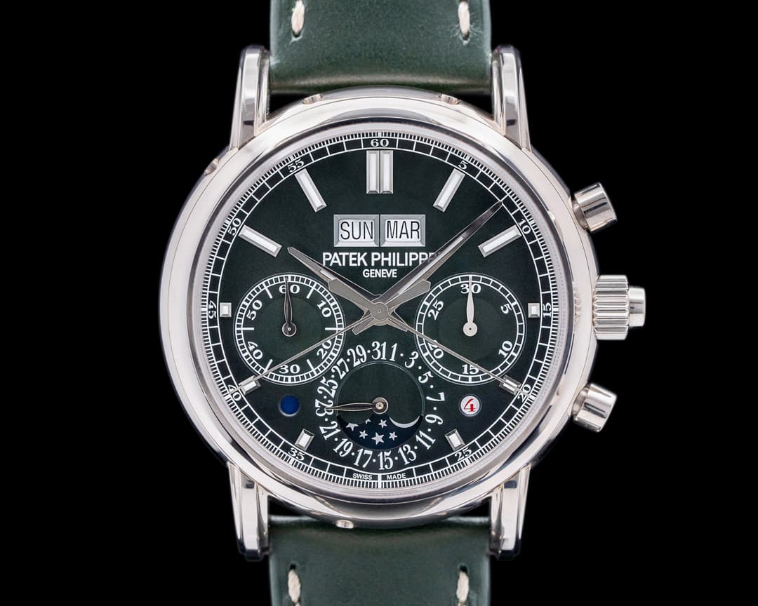 Patek Philippe 5204G Split Second Perpetual Calendar Chronograph Green Dial UNWORN