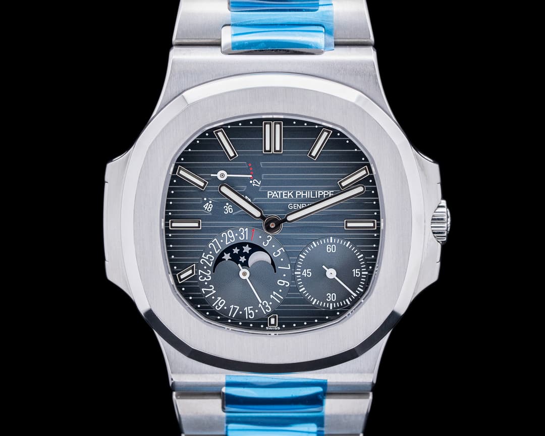 Patek Philippe Jumbo Nautilus 5712 Moonphase Power Reserve SS UNWORN