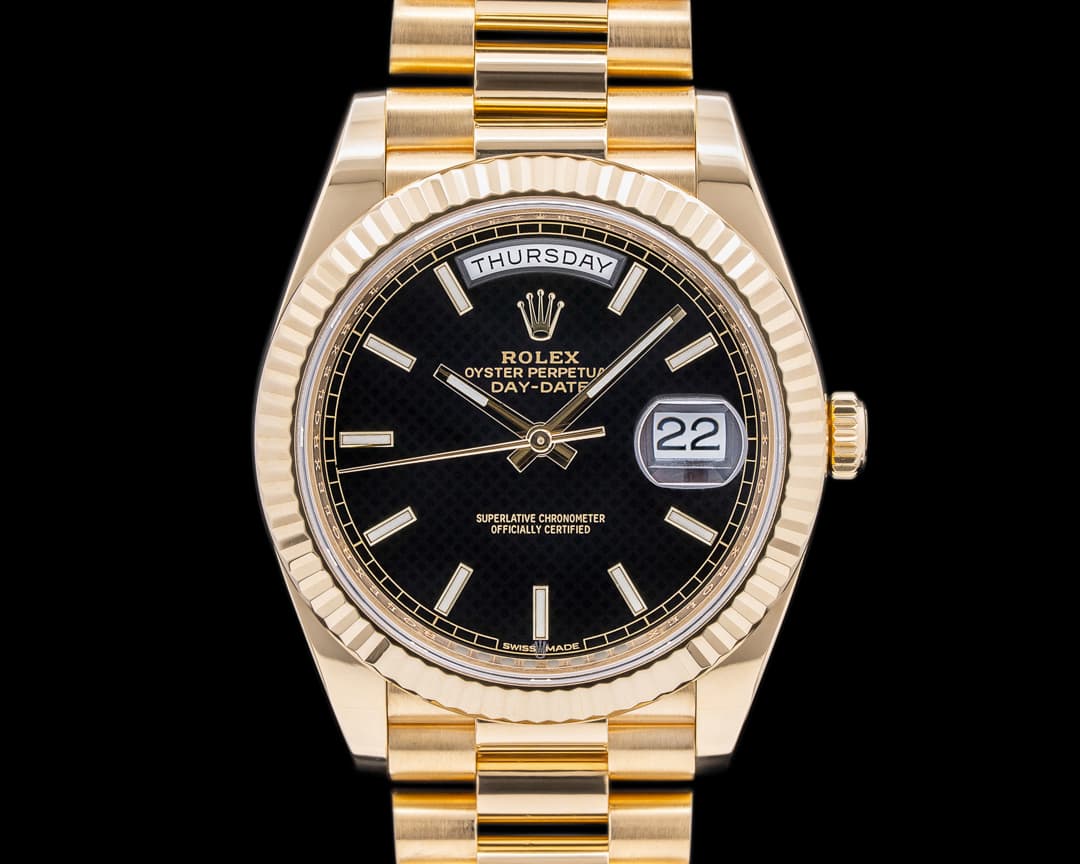 Rolex Day Date Presidential Black Motif Dial / Yellow Gold 40MM 