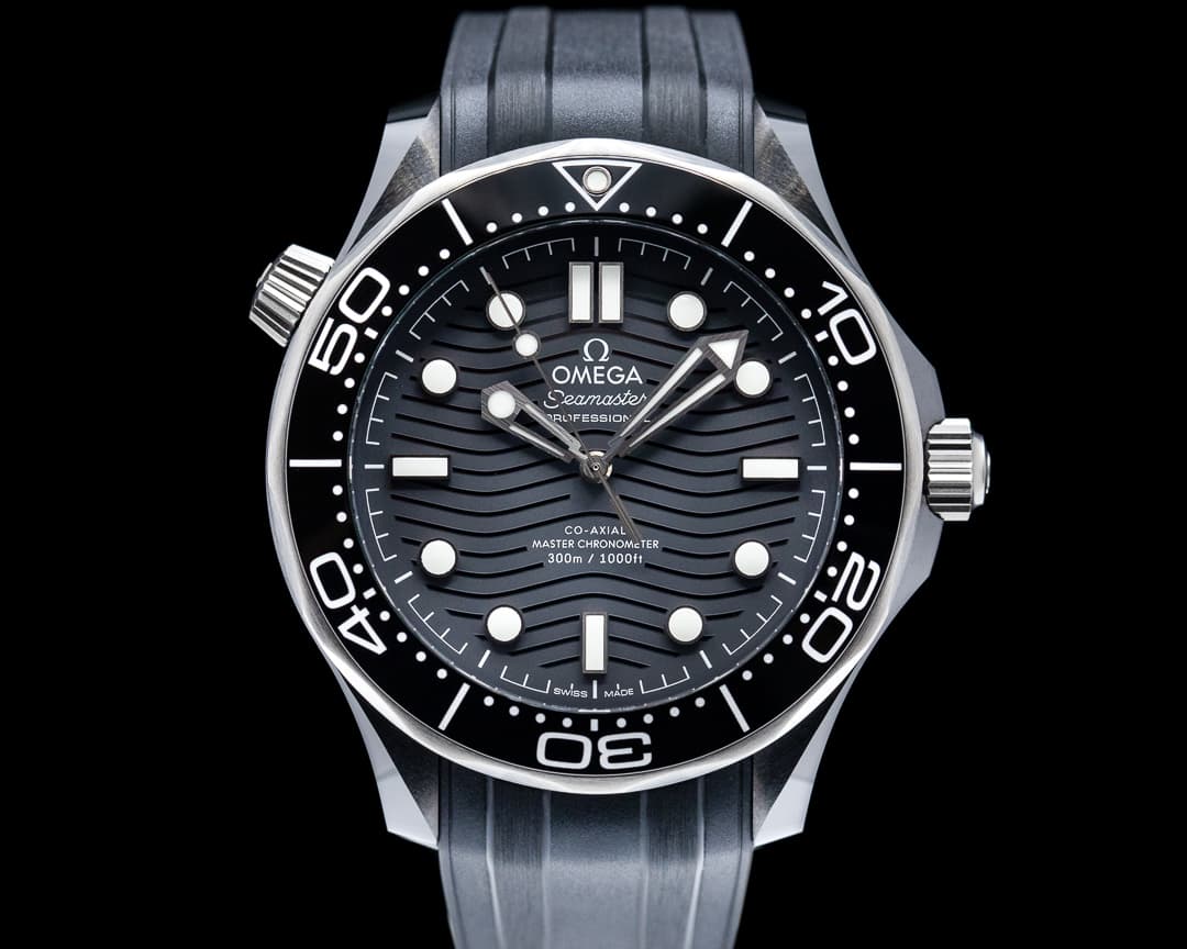 Omega Seamaster Diver 300M Co-Axial Master Chronometer Ceramic UNWORN