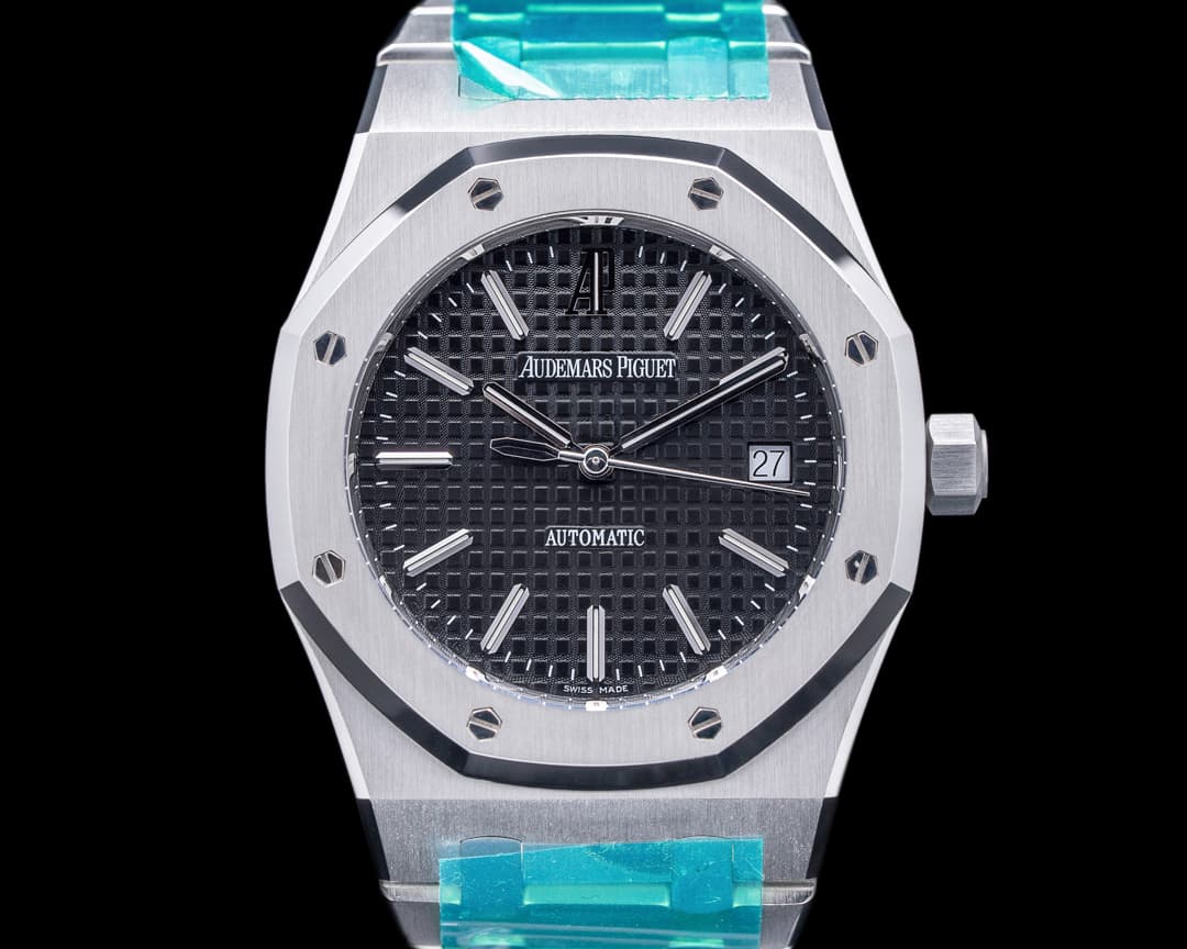 Audemars Piguet Royal Oak Black Dial 15300ST SS FACTORY SERVICED