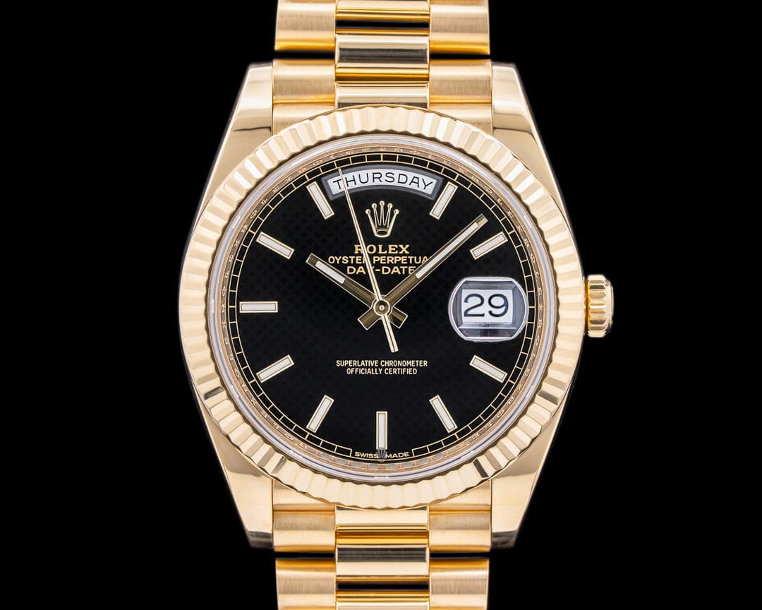 Rolex Day Date Presidential Black Motif Dial / Yellow Gold 40MM 