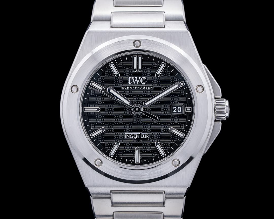 IWC Ingenieur Automatic 40 NEW MODEL Black Dial