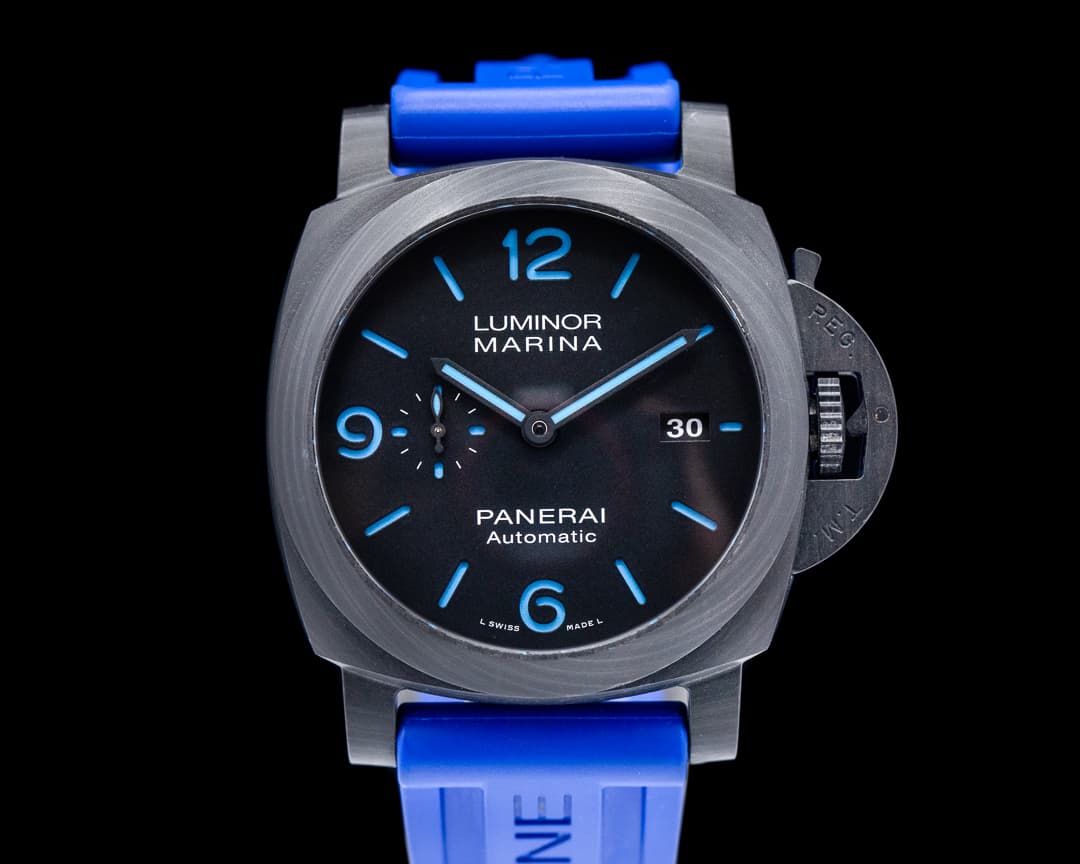 Panerai Luminor Marina Carbotech 44mm 2021