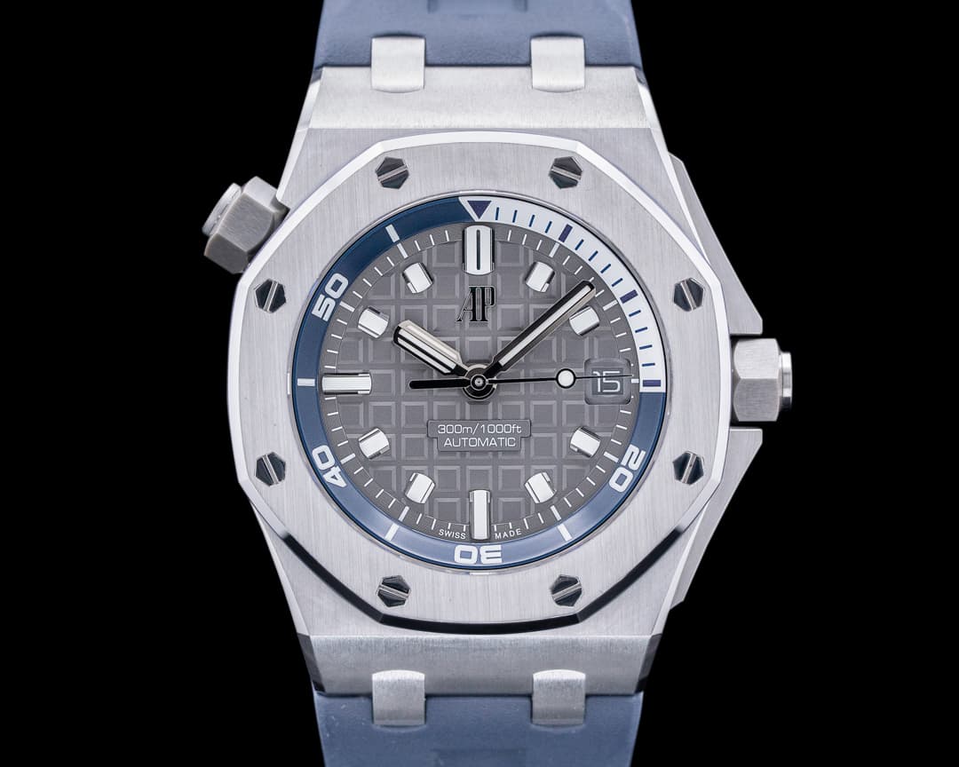 Audemars Piguet Royal Oak Offshore 15720ST Diver Grey Dial