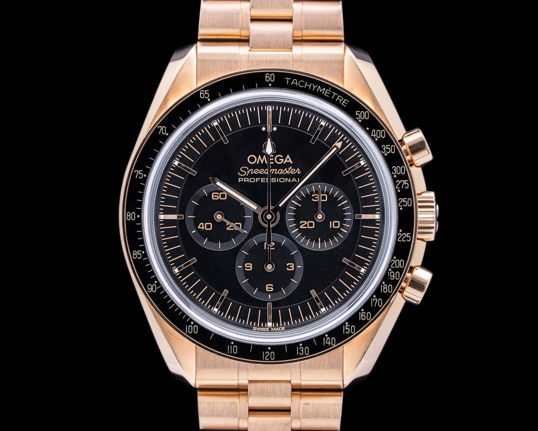 Omega Speedmaster Moonwatch Professional Sedna Gold 