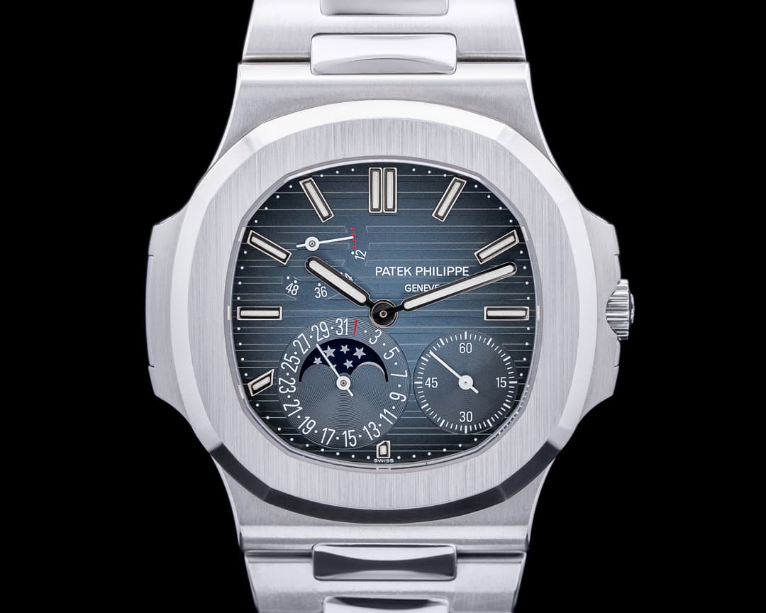 Patek Philippe Jumbo Nautilus 5712 Moonphase Power Reserve SS 