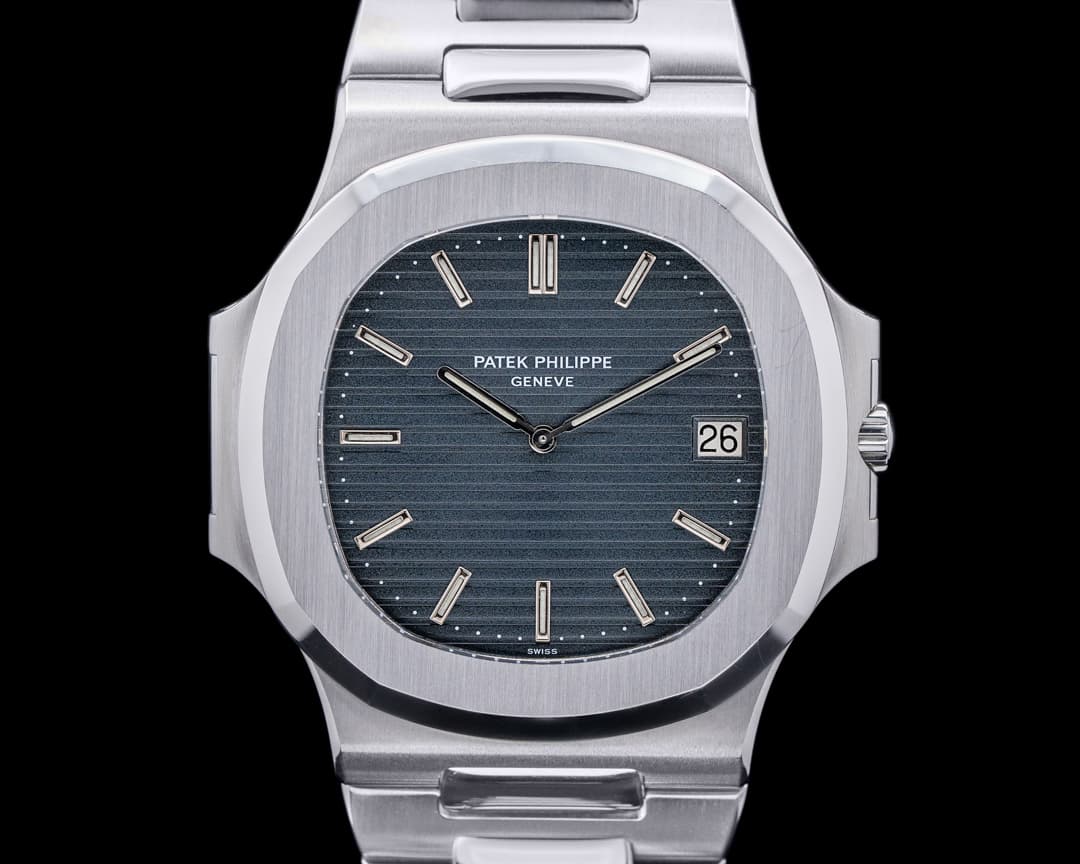 Patek Philippe Vintage Nautilus Automatic SS Blue Dial ORIGINAL PAPERS