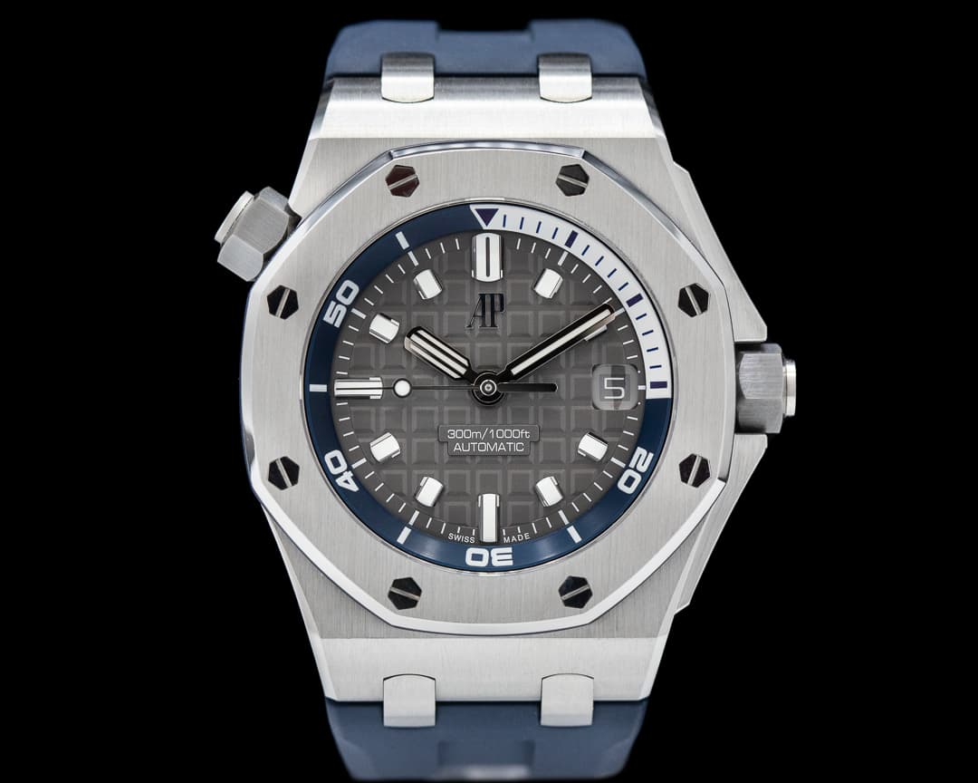 Audemars Piguet Royal Oak Offshore 15720ST Diver Grey Dial