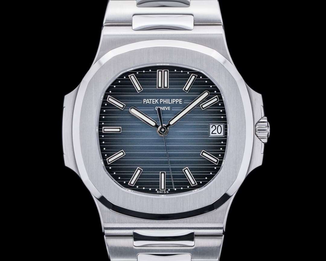 Patek Philippe Jumbo Nautilus 5711/1A Blue Dial SS UNWORN