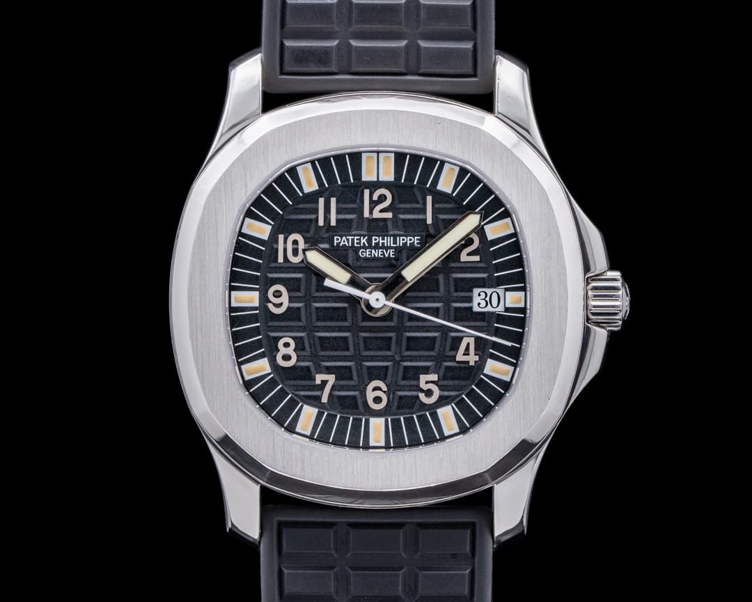 Patek Philippe Aquanaut 5064A Mid Size Quartz SS / Rubber