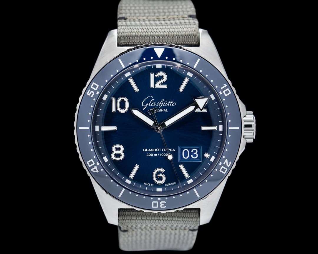 Glashutte Original SeaQ Panorama Date Blue Dial SS 