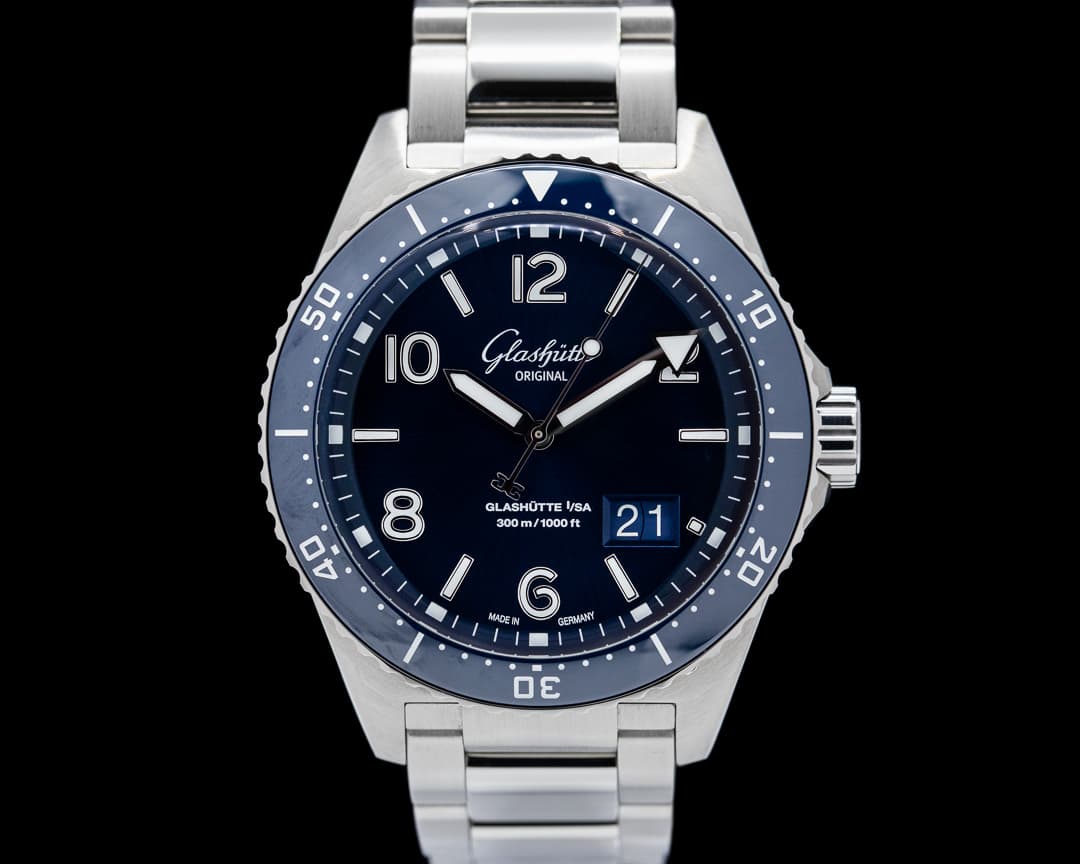 Glashutte Original SeaQ Panorama Date Blue Dial SS 