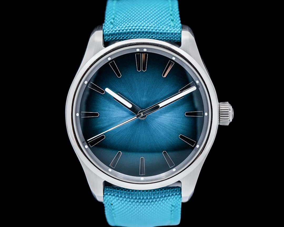 H. Moser and Cie. Pioneer Center Seconds SS Blue Lagoon Fume Dial 2023