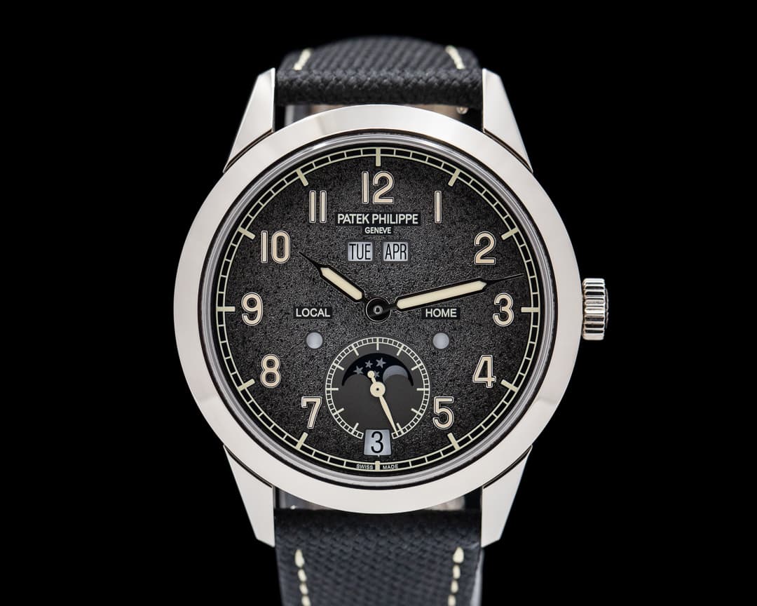 Patek Philippe Calatrava Annual Calendar Travel Time 5326G White Gold 