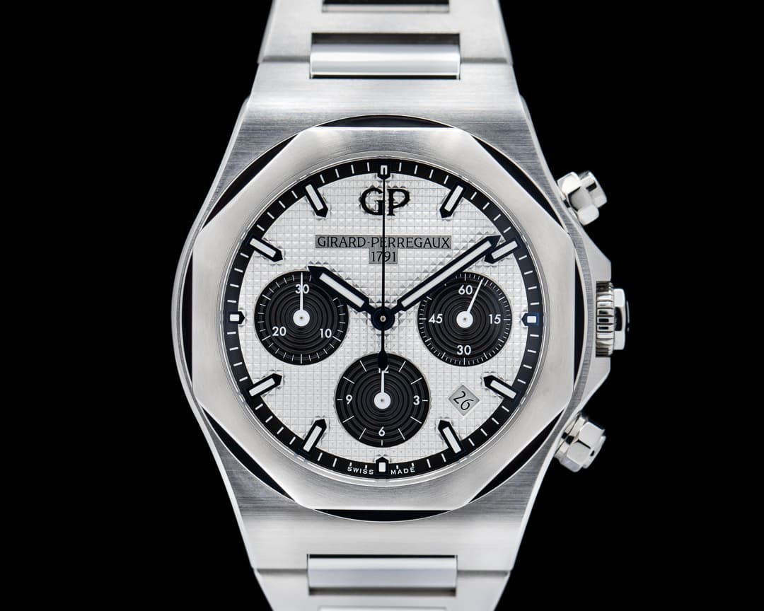 Girard Perregaux Laureato Chronograph 42mm SS "Panda"